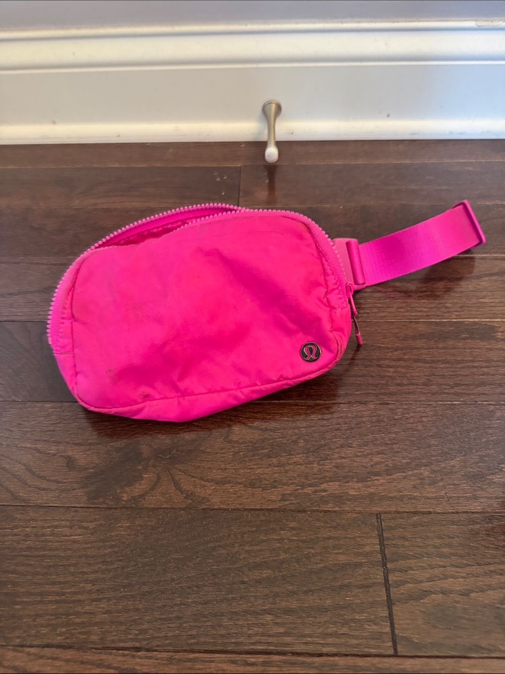 lululemon athletica Hot Pink Crossbody / Waist Bag